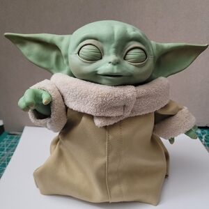 Hasbro Mandalorian The Child Grogu